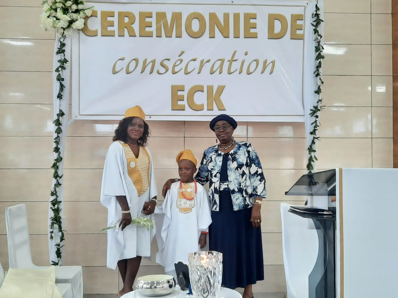 Cérémonie de consécration ECK